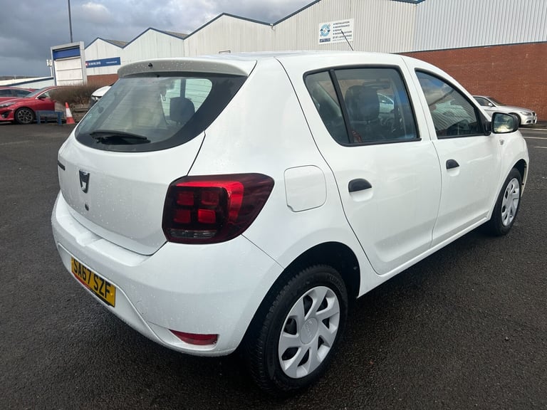 2017 Dacia Sandero 1.0 SCe Ambiance 5dr HATCHBACK Petrol Manual