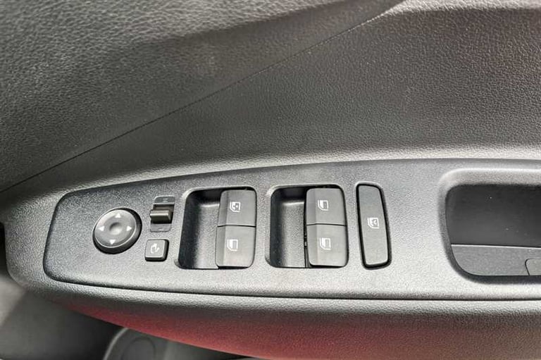 2025 Hyundai i10 1.0 T-GDi N Line Hatchback 5dr Petrol Manual Euro 6 (s/s) (90 ps) Hatchback Petr...