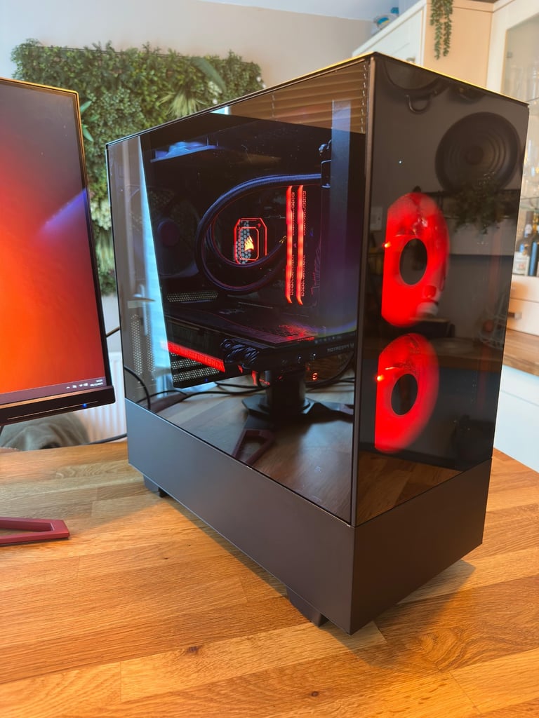 Custom Built Gaming PC