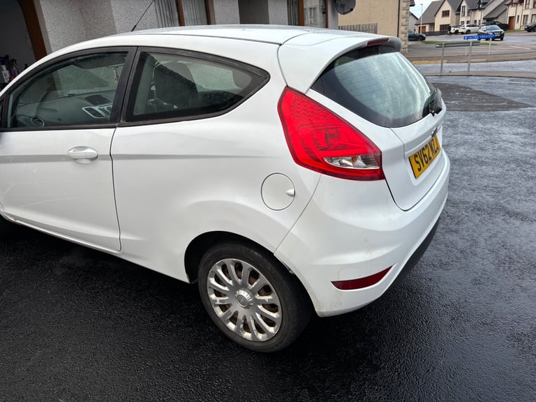 Ford, FIESTA, Hatchback, 2012, Manual, 1242 (cc), 3 doors