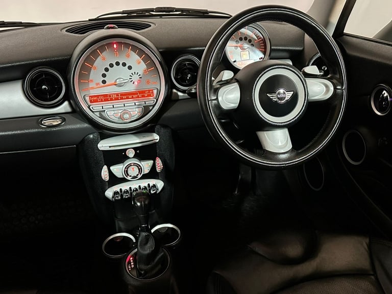 2008 MINI CLUBMAN COOPER D 1.6 DIESEL AUTOMATIC 5 DOOR HATCHBACK SERVICE HISTORY