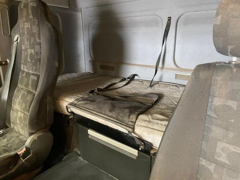 MERCEDES BENZ AXOR 1840, 4X2 TRACTOR UNIT - 2008 - KX58 OVA