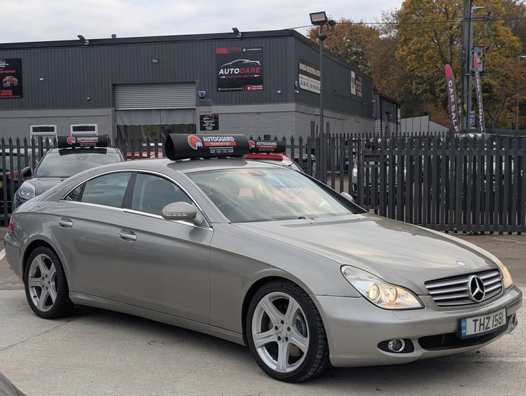 2006 Mercedes-Benz CLS 3.5 CLS350 Coupe 4dr Petrol 7G-Tronic (241 g/km, 272 bhp) Saloon Petrol Au...