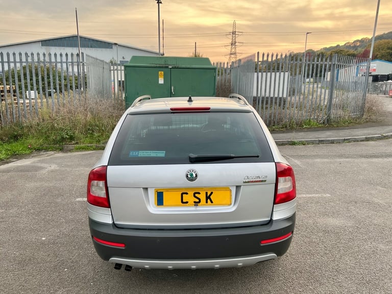 2013 Skoda Octavia 2.0 TDI CR Scout 4x4 5dr Ex Police ESTATE Diesel Manual