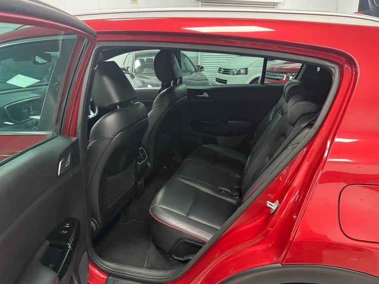 2018 68 KIA SPORTAGE 1.6 CRDI GT-LINE SUV 5DR DIESEL DCT EURO 6 (S/S) (134 BHP)