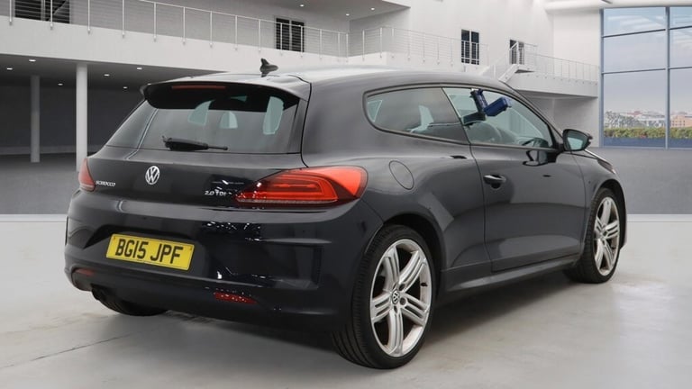 2015 Volkswagen Scirocco 2.0 TDi BMT R-Line 3dr DSG + NAV / LEATHER / DAB / 35 TAX / ULEZ COUPE D...