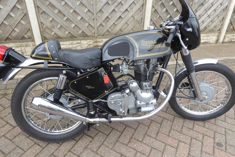 ROYAL ENFIELD CAFE RACER 350 J REG REAR SETS SINGLE SEAT 1 YEARS MOT