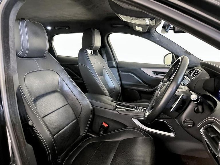 2019 Jaguar F-Pace 2.0d R-Sport 5dr Auto ESTATE DIESEL Automatic