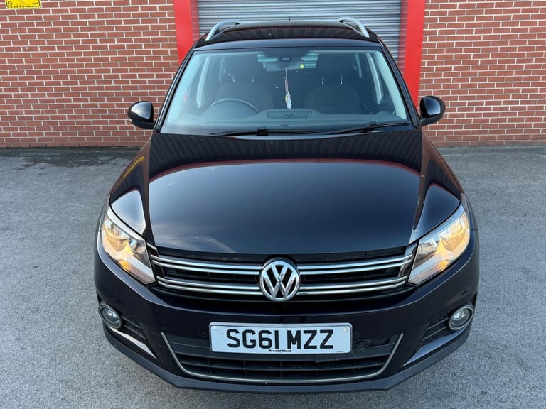 2011 Volkswagen Tiguan 2.0 TDI BlueMotion Tech SE 4WD Euro 5 (s/s) 5dr ESTATE Diesel Manual