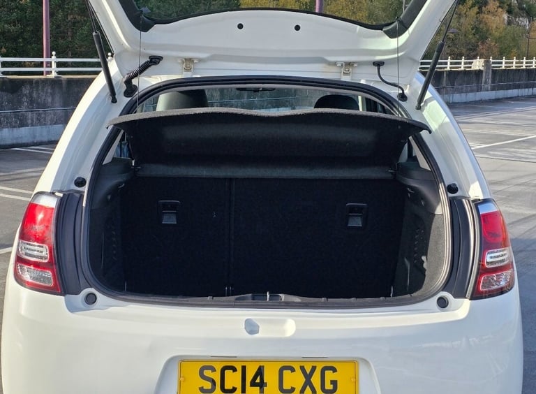 CITROEN C3 1.0 PETROL MANUAL IN CLEAN CONDITION. LONG MOT. SERVICE HISTORY 