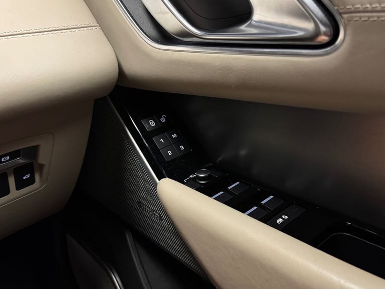 2018 Land Rover Range Rover Velar 3.0 P380 R-Dynamic HSE 5dr Auto ESTATE PETROL Automatic