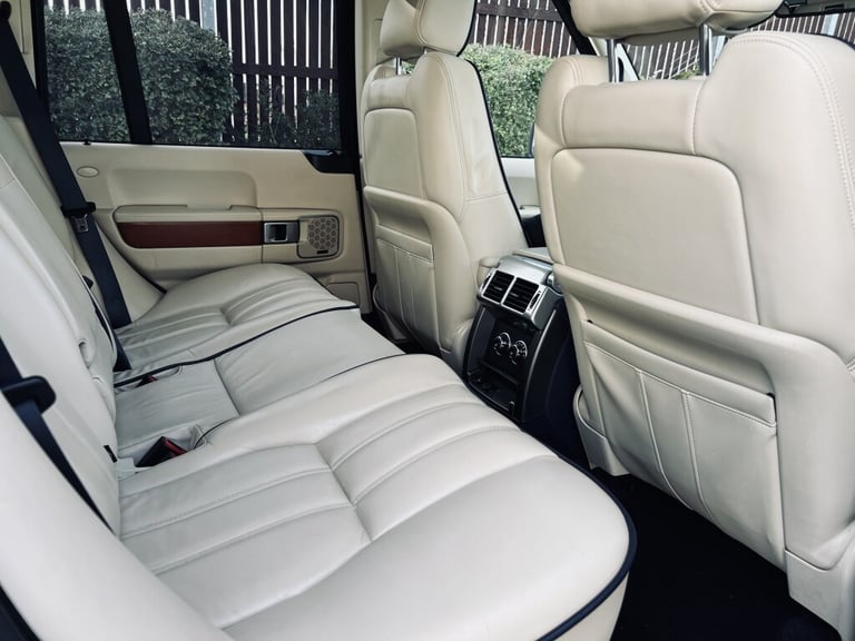 2010 Land Rover Range Rover 3.6 TDV8 VOGUE 5DR Automatic PX SWAP SWAP PART EXCHANGE Estate Diesel...