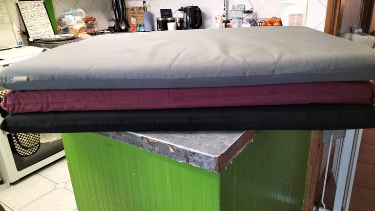 Thick dog mattresses 