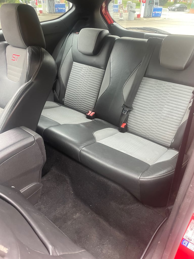 Ford, FIESTA, Hatchback, 2015, Manual, 998 (cc), 3 doors