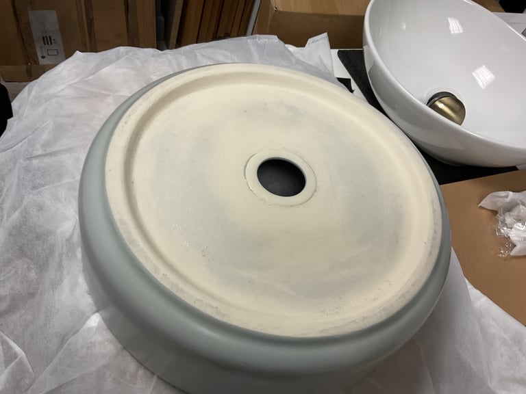 Kano 35cm Matt grey countertop basin 