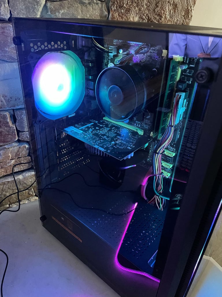 New Gaming PC Full Setup Core i7 4.0GHz QuadCore Dedicated NVIDIA Geforce Graphics SSD HD Monitor
