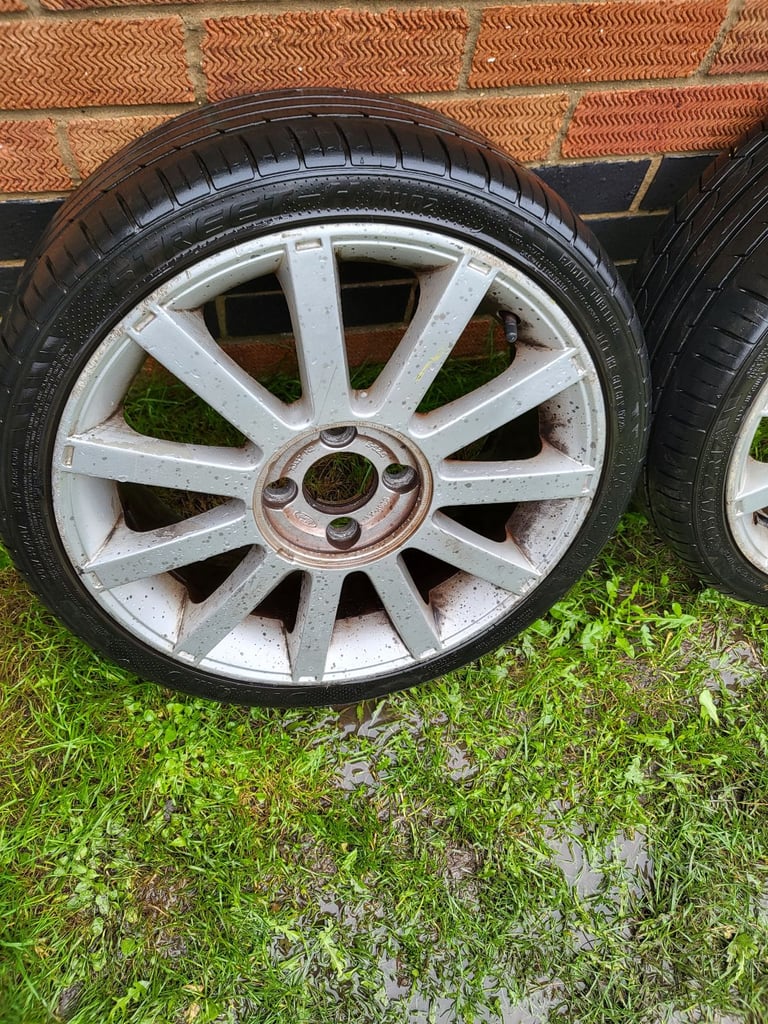 17 inch 4x108 Ford Alloy wheels