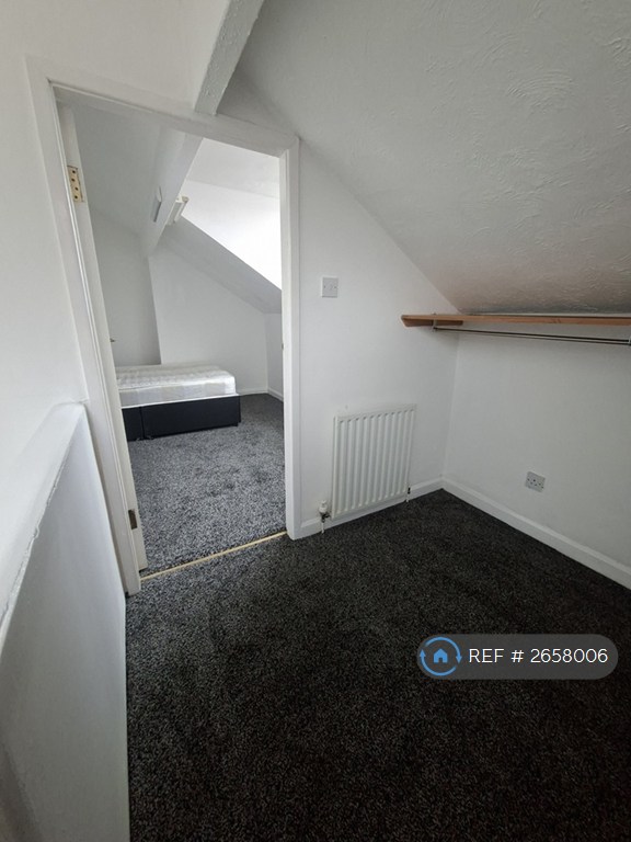 2 bedroom house in Congress Street, Leeds, LS12 (2 bed) (#2658006)