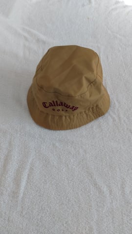 Callaway Golf Bucket Hat Style Rain Hat Khaki Olive With Burgundy Logo Size  M | in Neilston, Glasgow | Gumtree