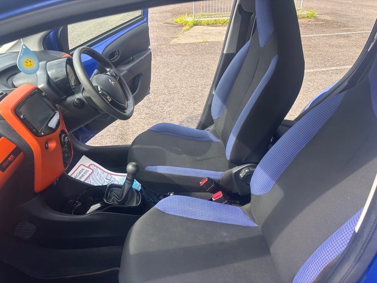 CITROEN C1 URBAN RIDE, 1.0L  2018 CHEAP INSURANCE.  4 seats, Blue, 5 Door, Hatch