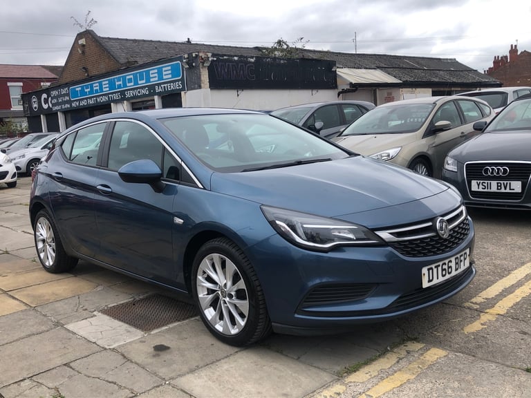2016 Vauxhall Astra 1.4i 16V Design 5dr HATCHBACK Petrol Manual