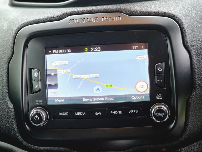 2017 Jeep Renegade 1.4T MultiAirII Limited DDCT Euro 6 (s/s) 5dr ESTATE Petrol Automatic