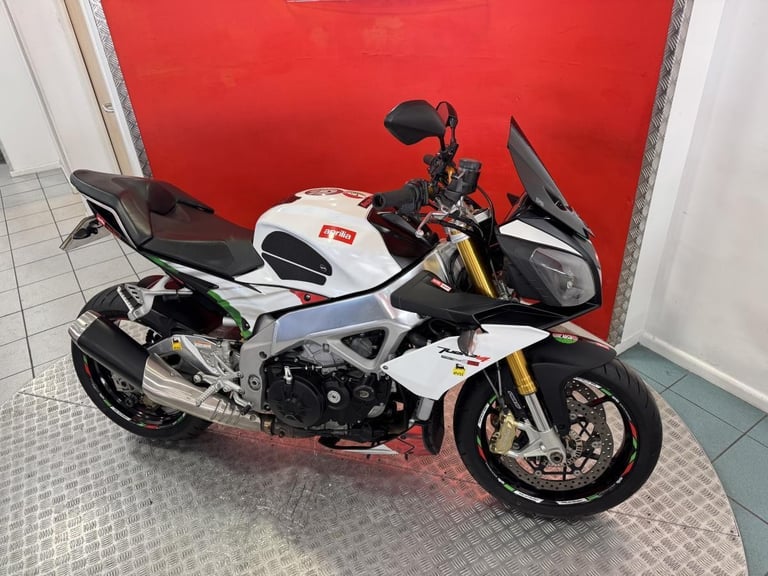 2014 '14' Aprilia Tuono V4 APRC
