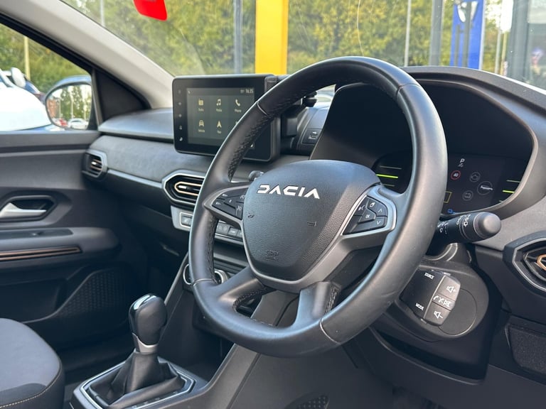 2024 Dacia Jogger 1.6 Hybrid EXTREME Auto Euro 6 (s/s) 5dr MPV Petrol/Electric Hybrid Automatic