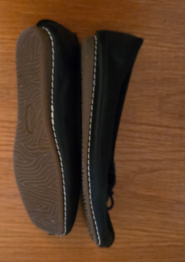 Clarks Ballerina Shoes 4.5 - Like New