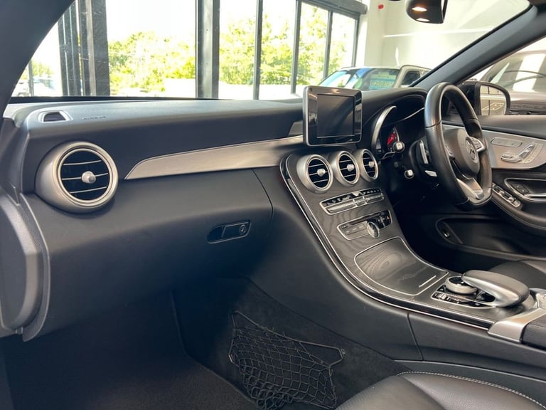 2018 Mercedes-Benz C-Class 2.0 C200 AMG Line Cabriolet 2dr Petrol G-Tronic+ Euro 6 (s/s) (184 ps)...
