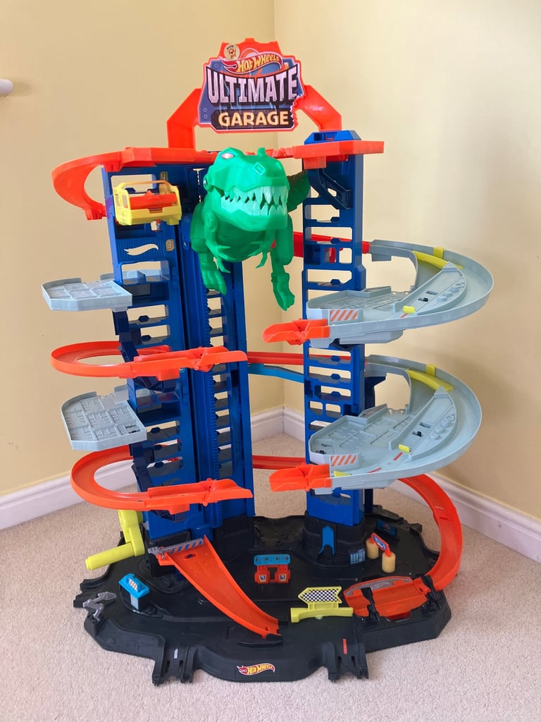 image for Hot Wheels Ultimate Garage