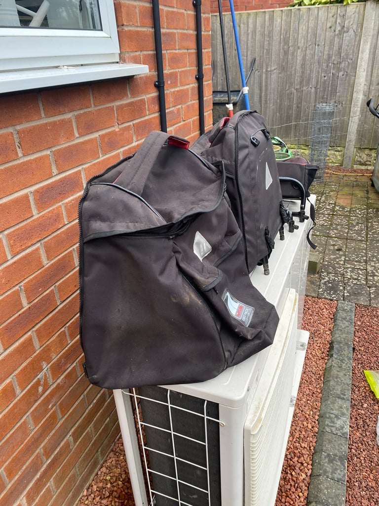 Ventura soft luggage and racks