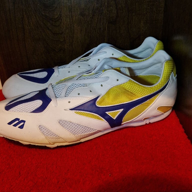 Mizuno Athens Track & Field Spikes – White/Blue/Yellow – Men’s UK 12 – Original Box