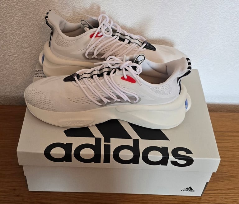 image for Mens Adidas Alphaboost V1 7.5 - New