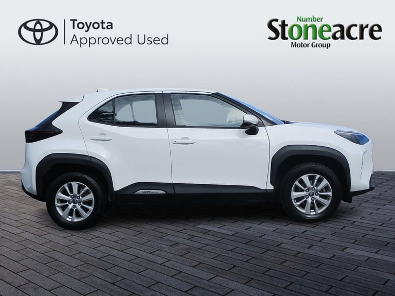 2023 Toyota Yaris Cross 1.5 VVT-h Icon SUV 5dr Petrol Hybrid E-CVT Euro 6 (s/s) (116 ps) HATCHBAC...