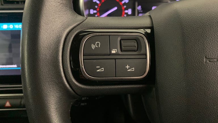 2022 Citroen C3 1.2 PureTech Saint James Hatchback 5dr Petrol Manual Euro 6 (s/s) (83 ps) Hatchba...