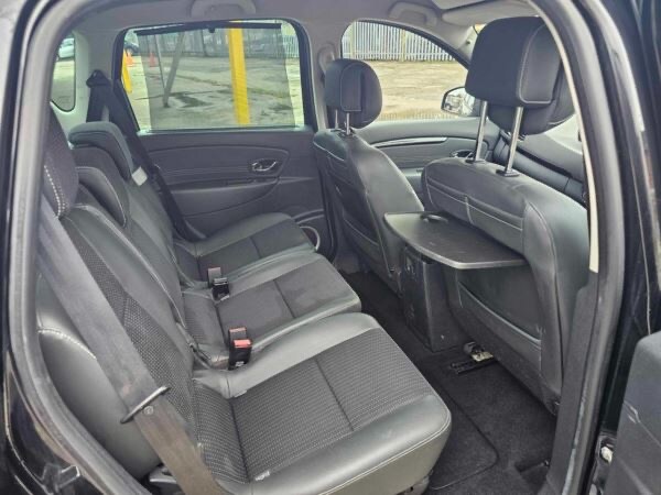 2011 Renault Scenic 1.5 dCi 110 Dynamique TomTom 5dr MPV Diesel Manual