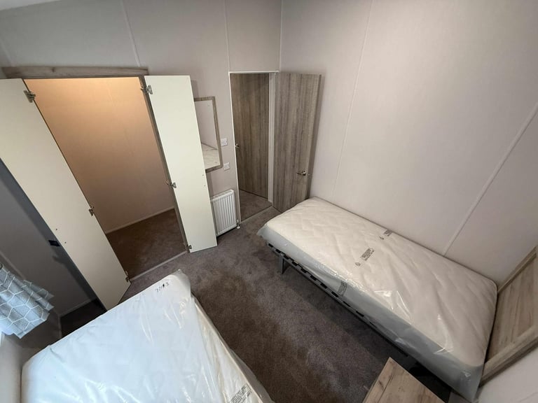 New Residential Spec Willerby Lodge - Bath, Ensuite, Patio Doors, Offsite Sale  