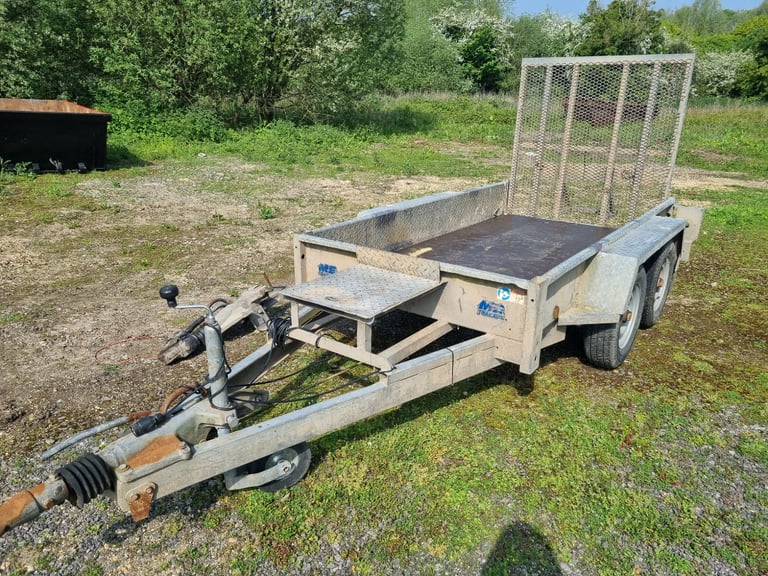 Trailer - Plant Trailer - Digger Trailer - with loading ramp