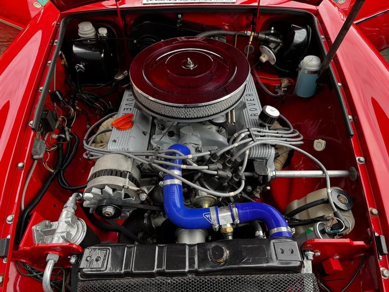 1981 MG MGB V8 CONVERTIBLE SEBRING REP Petrol Manual
