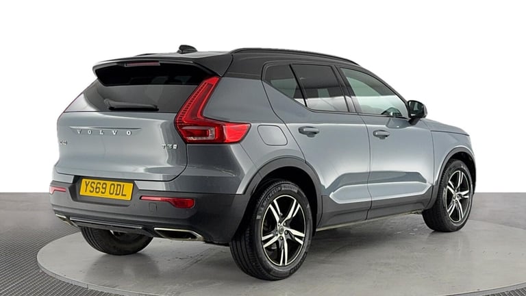 2020 Volvo XC40 T3 R-Design SUV Petrol Manual