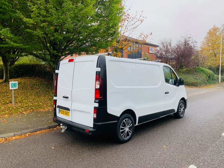 2016 1.6 Dci RENAULT TRAFIC EURO 6 ULEZ VAN 111k MILES MOT till 10/2026 like VIVARO NV300 NO VAT