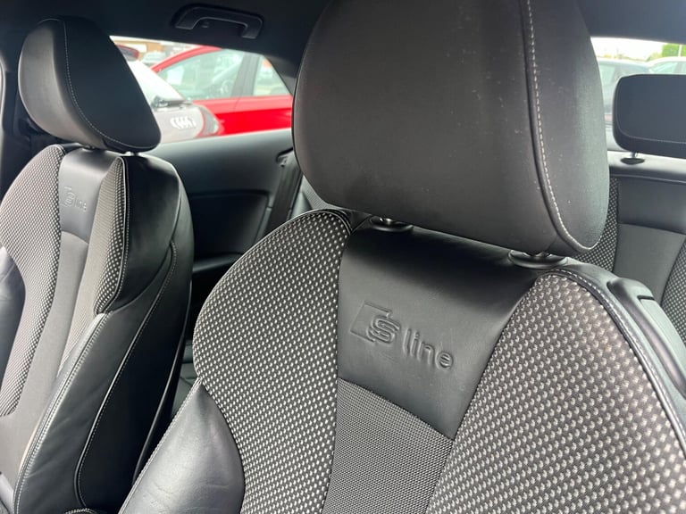 2014 Audi A3 1.4 TFSI CoD S line Euro 6 (s/s) 3dr HATCHBACK Petrol Manual