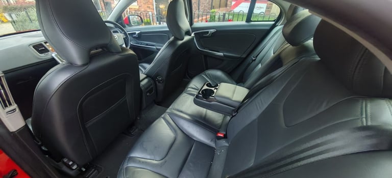 2012 Volvo S60 D5 [215] SE Lux Nav 4dr Geartronic SALOON Diesel Automatic