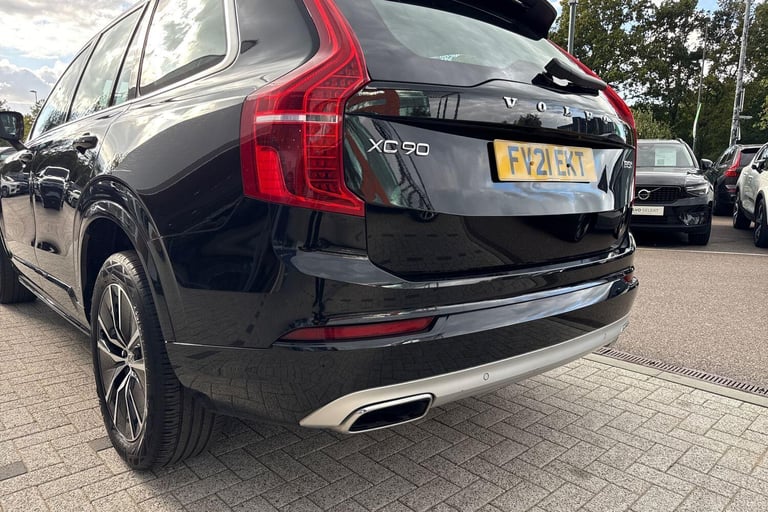 2021 Volvo XC90 2.0 B5 MHEV Momentum SUV 5dr Diesel Hybrid Auto 4WD Euro 6 (s/s) (235 ps) ESTATE ...