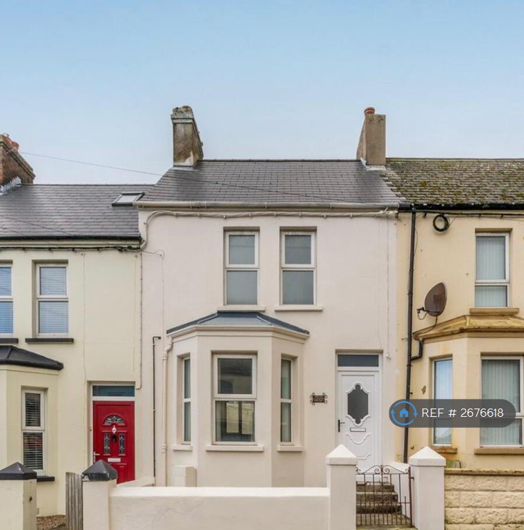 3 bedroom house in Carson Street, Larne, BT40 (3 bed) (#2676618)