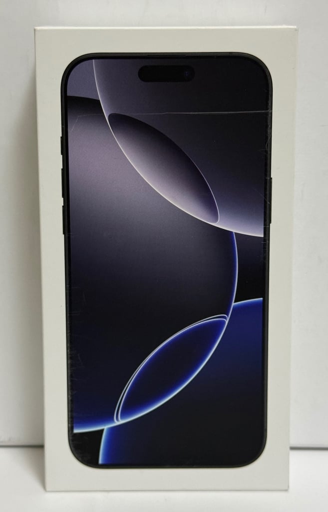 iPhone 16 Pro Max 256gb Black Titanium, Brand New in Sealed Box, 1 Year Apple Warranty rrp £1099