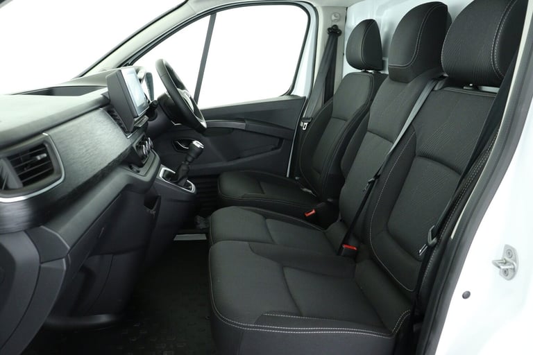 2025 Renault Trafic SL30 Blue dCi 130 Extra [Safety] Van PANEL VAN DIESEL Manual