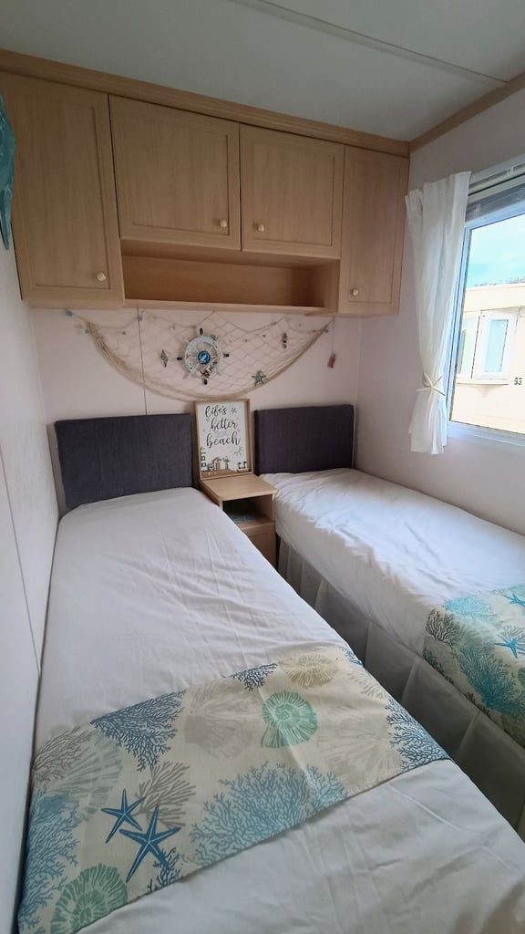 **Static caravan to rent long term**