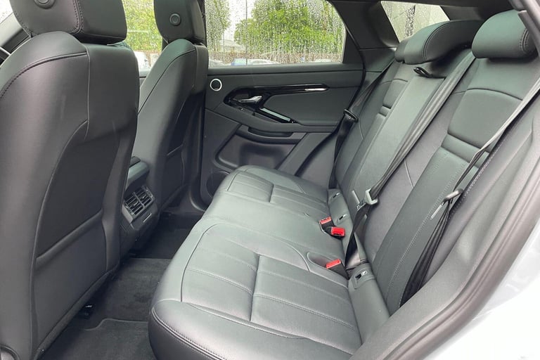 2025 Land Rover Range Rover Evoque 1.5 P270e Dynamic SE 5dr Auto ESTATE PETROL/ELECTRIC Automatic